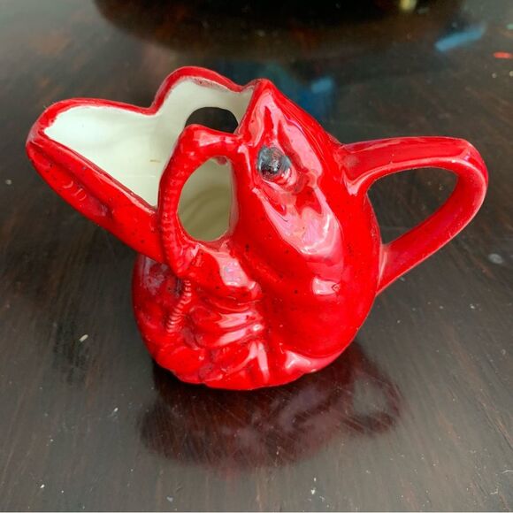 Vintage Red Lobster Creamer Gravy Boat – Ceramic Coastal Serveware Maine - Picture 3 of 6